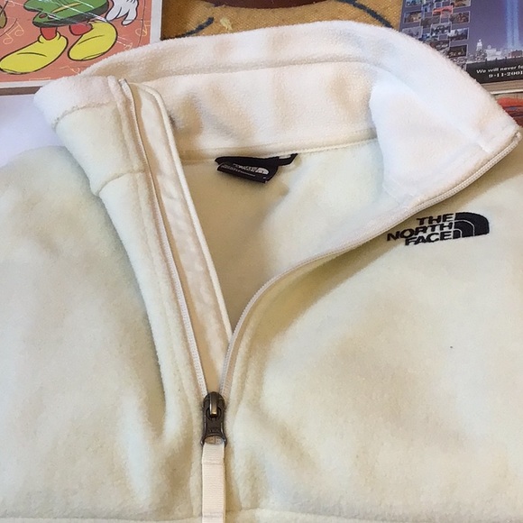 The North Face Pullover fleece 1/4 zip, pocket full length across, NEW w tags - Picture 8 of 10